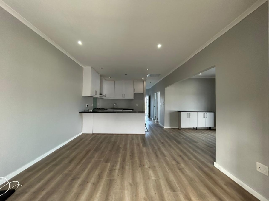 To Let 2 Bedroom Property for Rent in Table View Western Cape